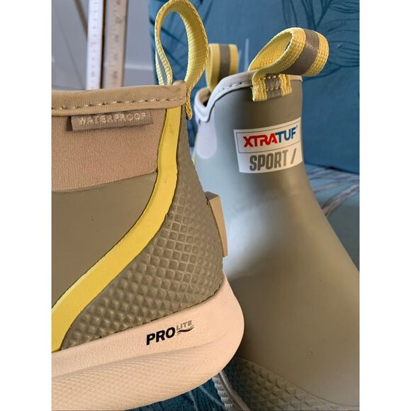 NEW Xtratuf 6 Inch Ankle Deck Sport WATERPROOF Gray Boots women 8 - Picture 8 of 8